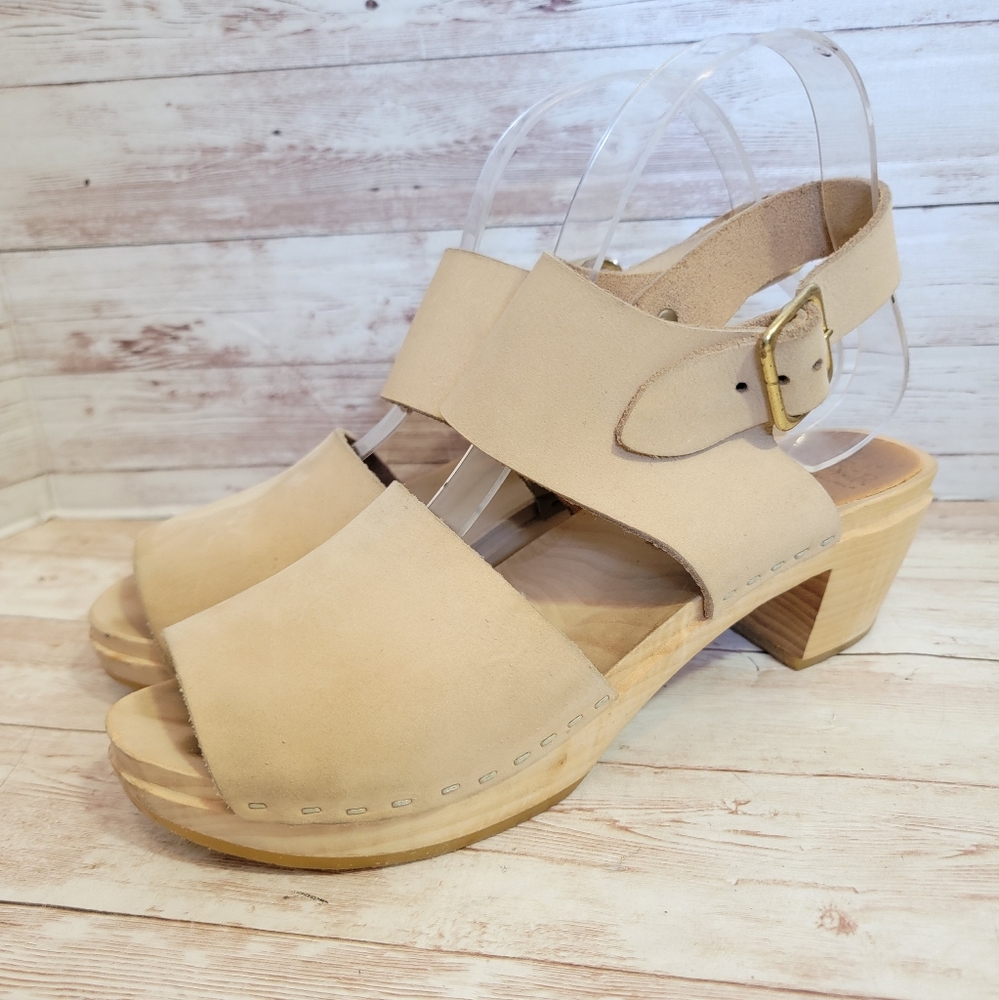 BRYR Miranda peep toe mid heel clogs in bone